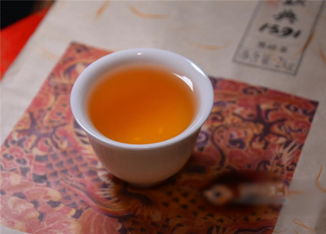 移轴镜头如何接片，揭秘如何巧妙接片，···